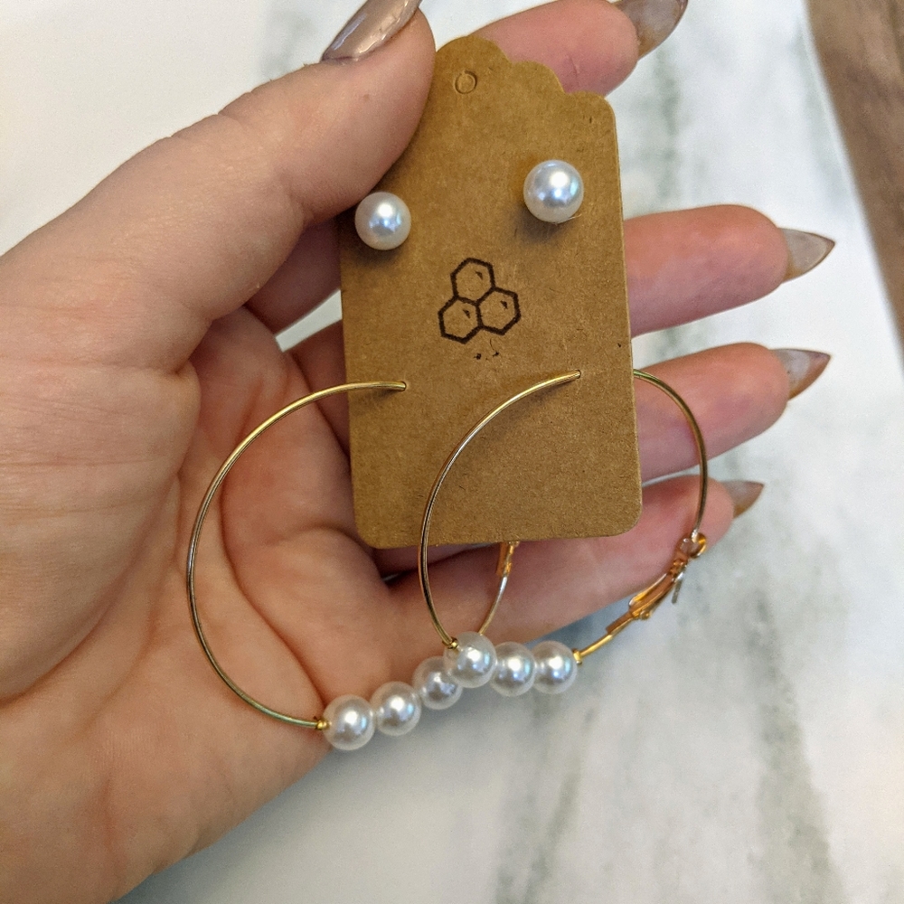 Pearl & Gold Hoop Earring Set